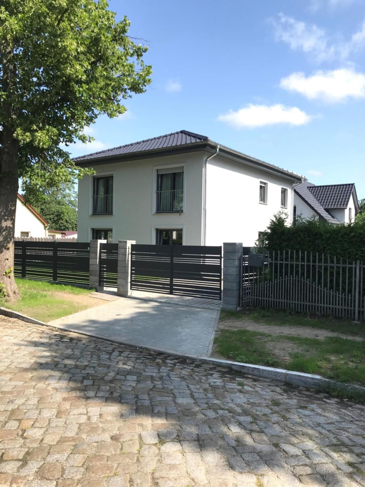 Schoene Neu Erbaute Wohnung เบอร์ลิน ภายนอก รูปภาพ